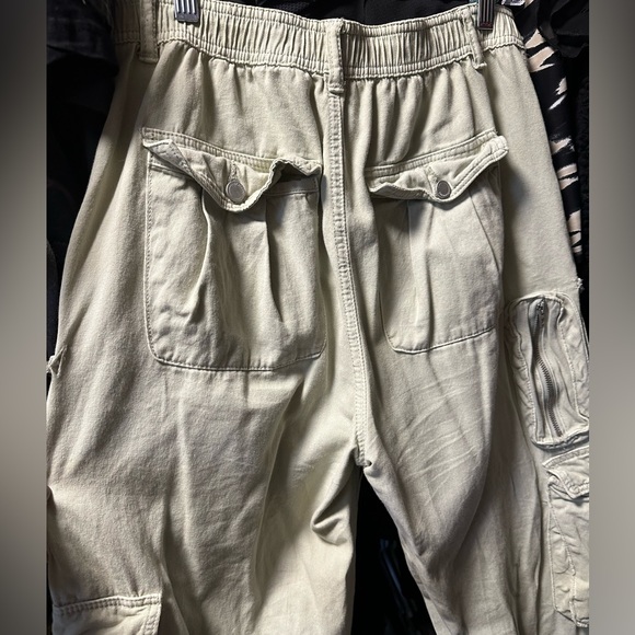 Nordstrom High Waist Wide Leg Cargo Pants - Picture 4 of 9